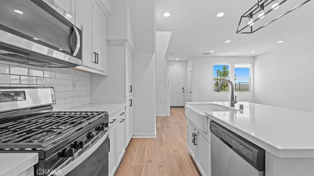 4105 Cameron Way 103, Corona, CA 92883