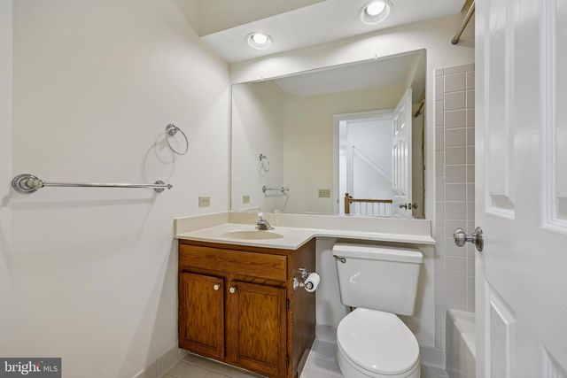 24 STEEPLE CT, Germantown, MD 20874