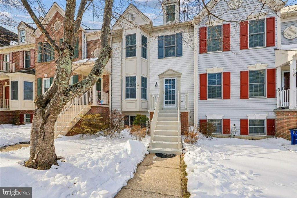 24 STEEPLE CT, Germantown, MD 20874