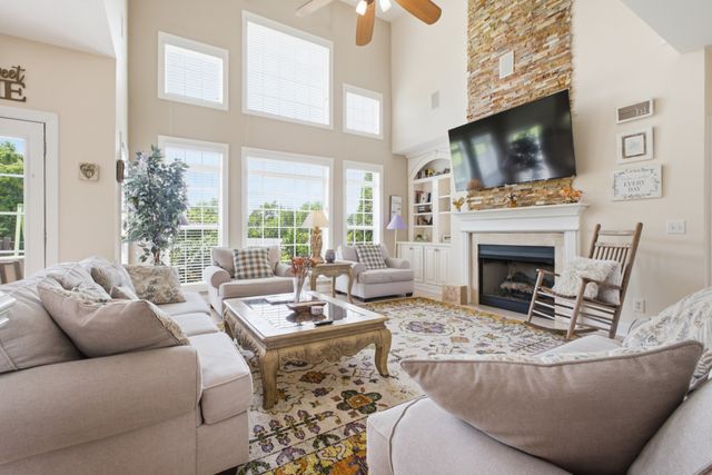 5000 Magnolia Estates Blvd, Mount Juliet, TN 37122