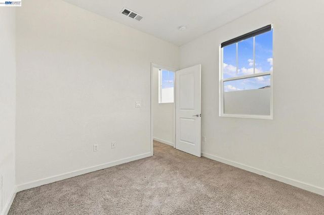 617 Whisper Ln, Pittsburg, CA 94565