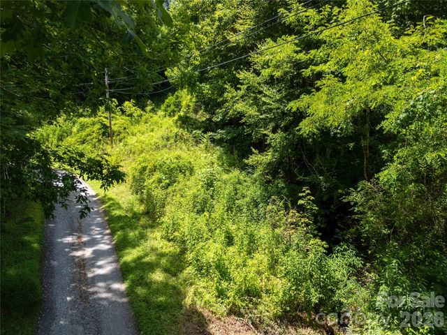 1249 Monteith Branch Road, Sylva, NC 28779