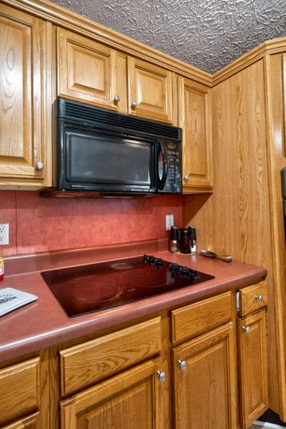 9166 Jefferies Highway, Walterboro, SC 29488