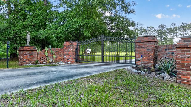 9166 Jefferies Highway, Walterboro, SC 29488
