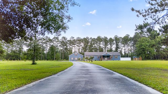 9166 Jefferies Highway, Walterboro, SC 29488