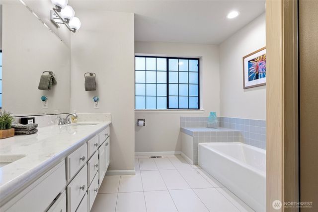 11303 Tower Road SW, Lakewood, WA 98498
