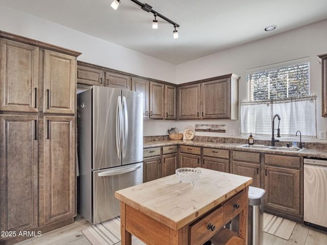 628 King Copper Road, Clarkdale, AZ 86324