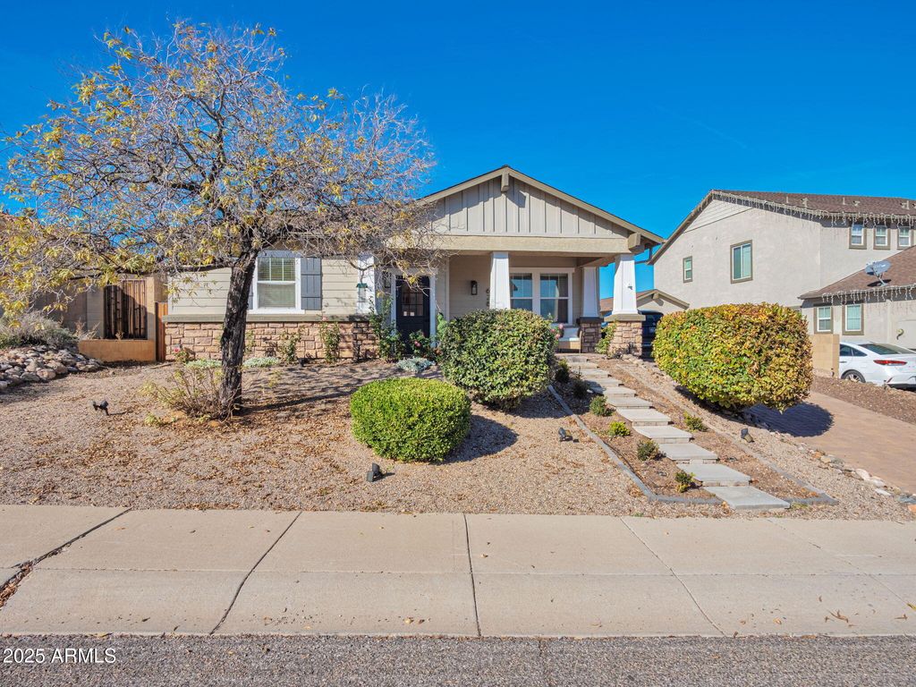 628 King Copper Road, Clarkdale, AZ 86324