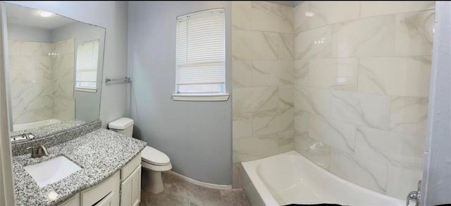 7015 Sharpsburg Drive, Richmond, TX 77469