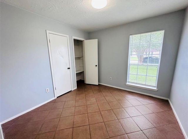 7015 Sharpsburg Drive, Richmond, TX 77469