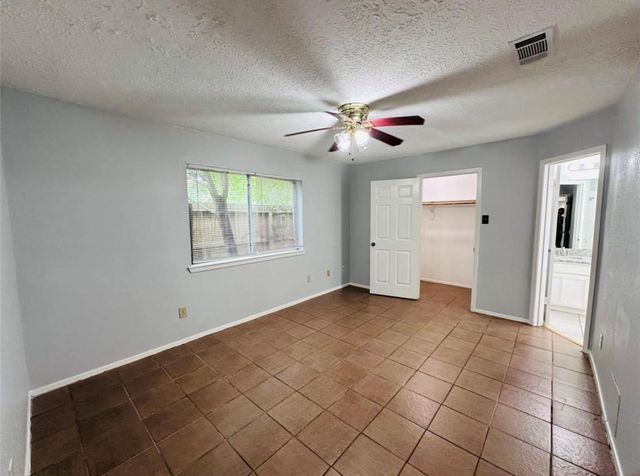 7015 Sharpsburg Drive, Richmond, TX 77469