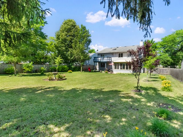 211 N Oltendorf Road, Streamwood, IL 60107