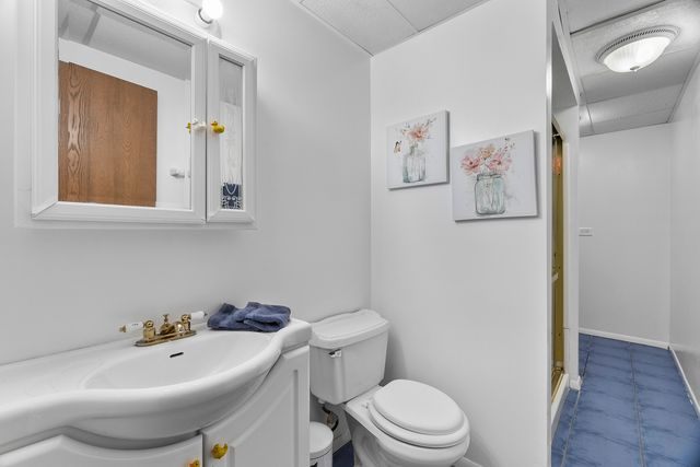 211 N Oltendorf Road, Streamwood, IL 60107