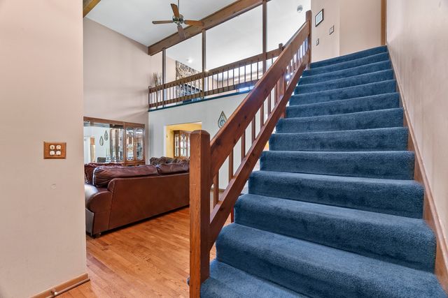 211 N Oltendorf Road, Streamwood, IL 60107