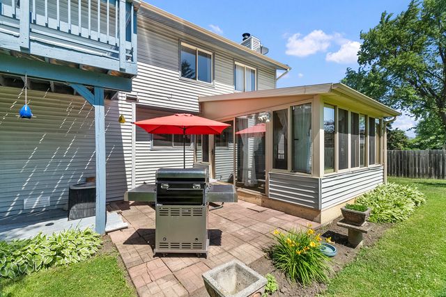 211 N Oltendorf Road, Streamwood, IL 60107