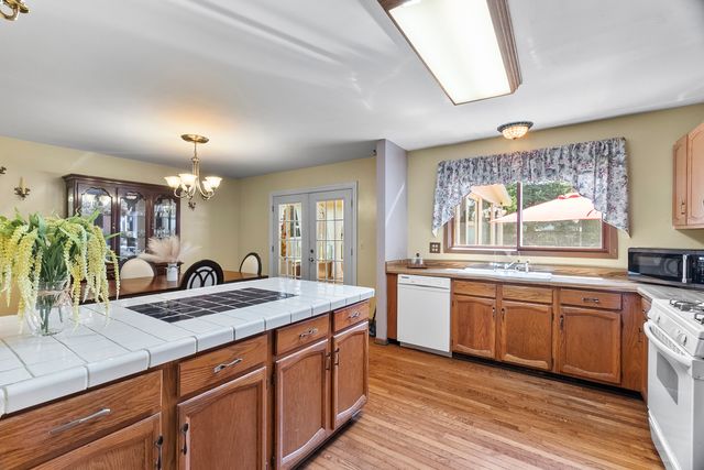 211 N Oltendorf Road, Streamwood, IL 60107