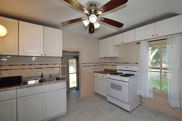 105 N Jefferson Street 2, Batavia, IL 60510