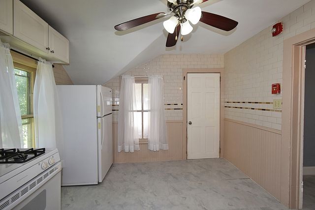 105 N Jefferson Street 2, Batavia, IL 60510