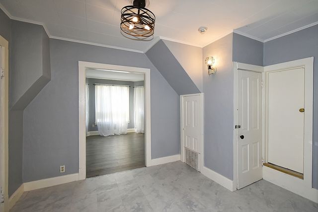105 N Jefferson Street 2, Batavia, IL 60510
