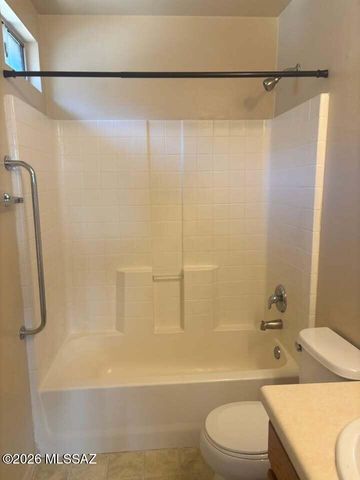 2386 S Adventure Trail, Tucson, AZ 85748
