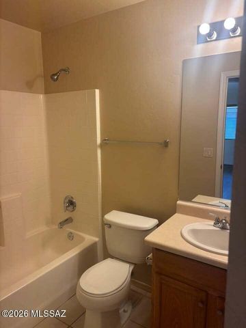 2386 S Adventure Trail, Tucson, AZ 85748