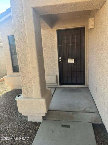 2386 S Adventure Trail, Tucson, AZ 85748