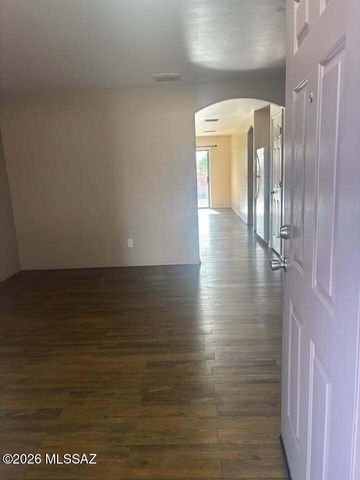 2386 S Adventure Trail, Tucson, AZ 85748