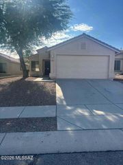 2386 S Adventure Trail, Tucson, AZ 85748