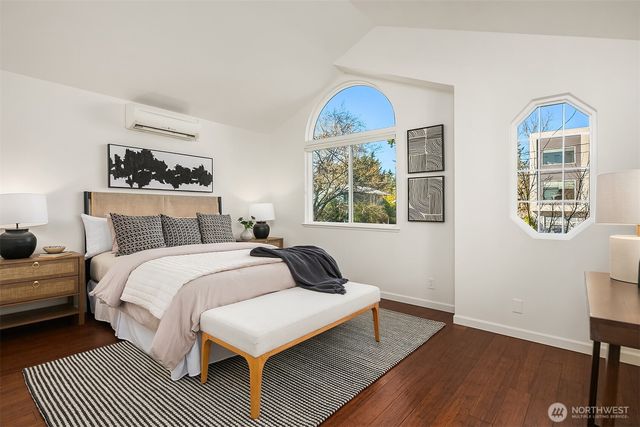 747 N 87th Street, Seattle, WA 98103