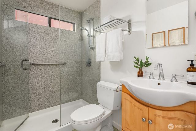 747 N 87th Street, Seattle, WA 98103