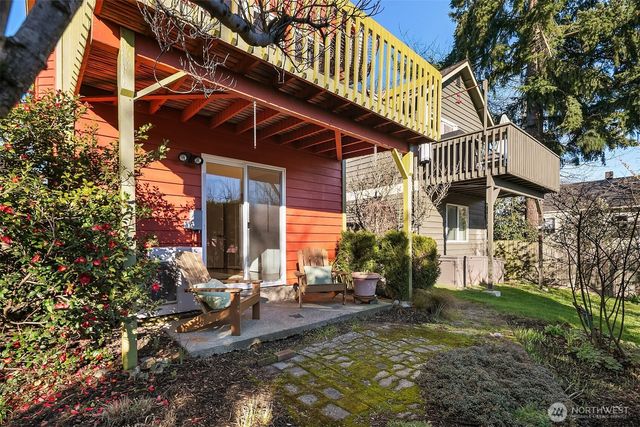 747 N 87th Street, Seattle, WA 98103