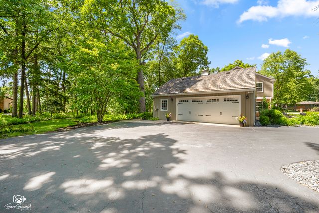 3414 Westridge Road, Joliet, IL 60431