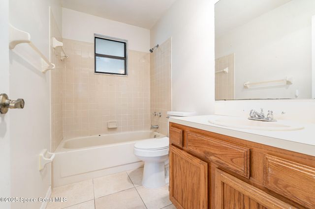 131 Hammock Road SE, Palm Bay, FL 32909