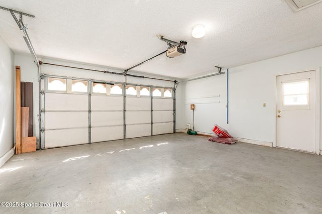 131 Hammock Road SE, Palm Bay, FL 32909