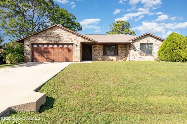 131 Hammock Road SE, Palm Bay, FL 32909