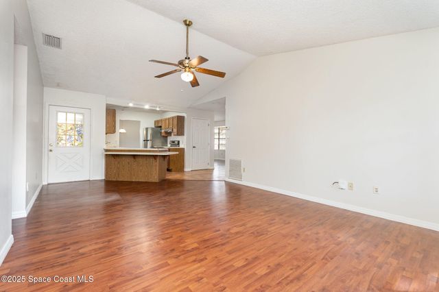 131 Hammock Road SE, Palm Bay, FL 32909