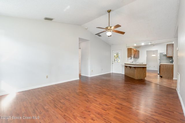 131 Hammock Road SE, Palm Bay, FL 32909