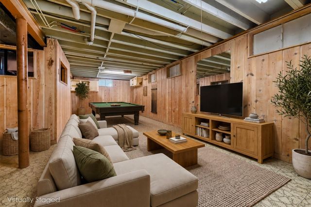 1343 Calhoun Street, Kalamazoo Twp, MI 49006