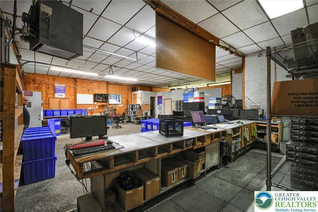 610 Front Street, Catasauqua Boro, PA 18032