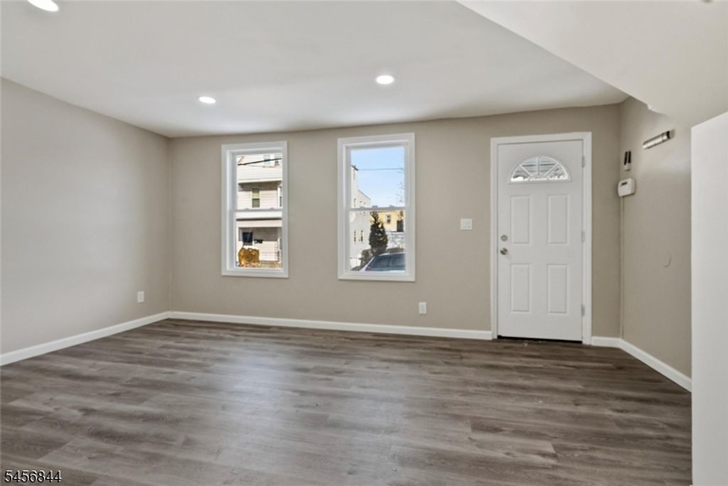 11 Tichenor Ter, Irvington Twp., NJ 07111 — photo 2