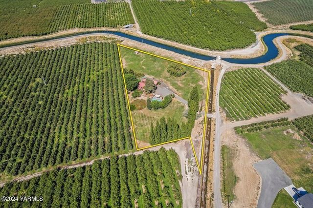 1550 Eagle Peak Rd, Zillah, WA 98953