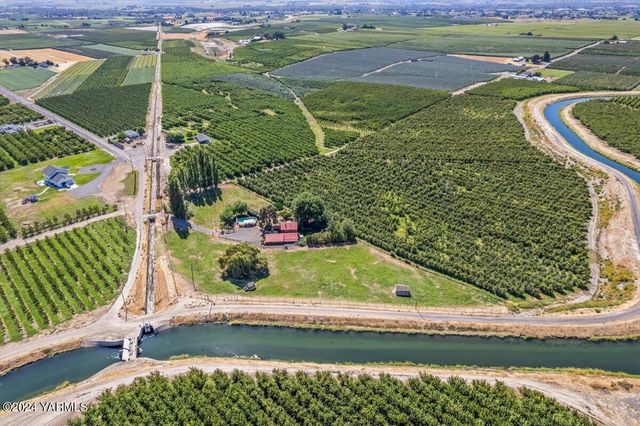 1550 Eagle Peak Rd, Zillah, WA 98953