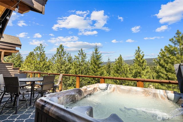 131 Big Hill Drive, Cle Elum, WA 98922
