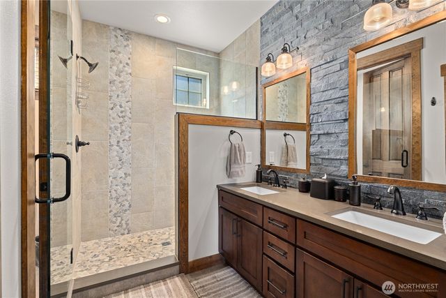 131 Big Hill Drive, Cle Elum, WA 98922