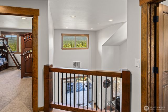 131 Big Hill Drive, Cle Elum, WA 98922