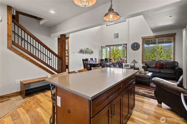 131 Big Hill Drive, Cle Elum, WA 98922