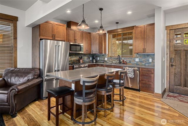 131 Big Hill Drive, Cle Elum, WA 98922