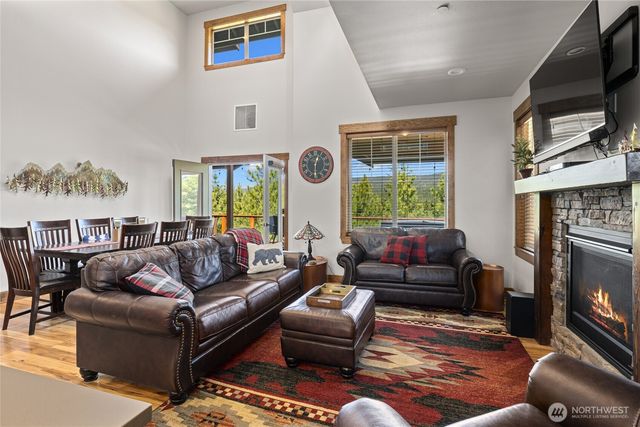 131 Big Hill Drive, Cle Elum, WA 98922