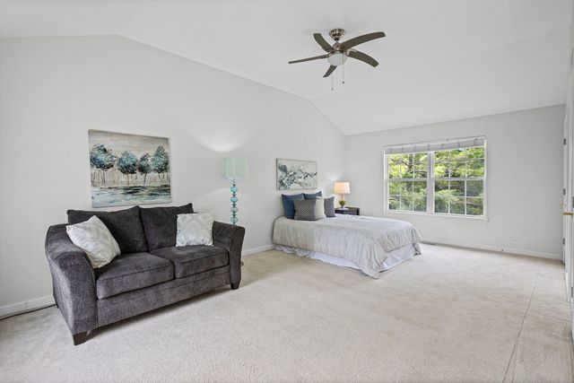 309 Morgan Lane, Fox River Grove, IL 60021