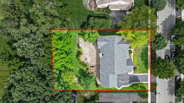 309 Morgan Lane, Fox River Grove, IL 60021